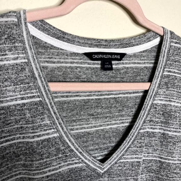 Calvin Klein Jeans Super Soft Gray Stripe Oversize Tee Large - Picture 3 of 8